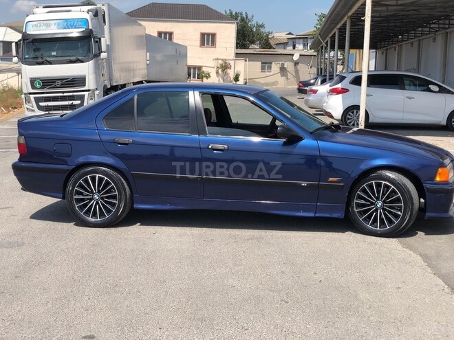BMW 318 1995, 309,000 km - 1.8 l - Bakı