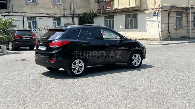 Hyundai ix35 2013, 205,888 km - 2.0 л - Bakı