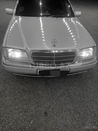 Mercedes C 200 1995, 400,000 km - 2.0 l - Lənkəran