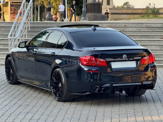 BMW 528 2015, 136,000 km - 2.0 l - Gəncə