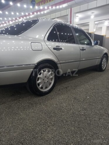 Mercedes C 200 1995, 400,000 km - 2.0 l - Lənkəran