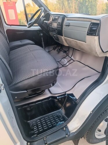 GAZ 3302-744 2003, 215,000 km - 2.4 l - Sabirabad