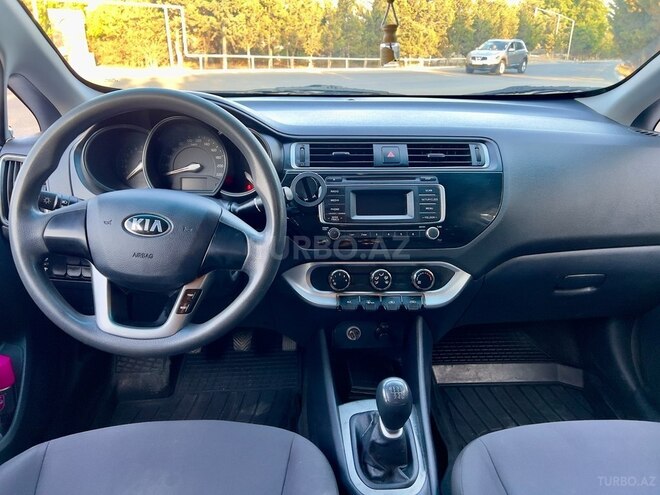 Kia Rio 2015, 232,430 km - 1.4 л - Bakı