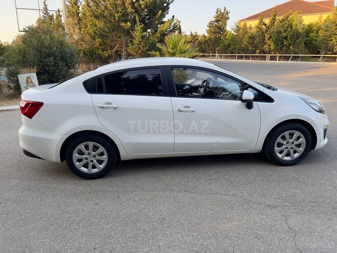 Kia Rio 2015, 232,430 km - 1.4 л - Bakı