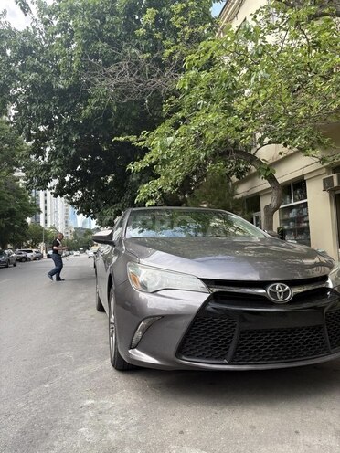 Toyota Camry 2016, 175,000 km - 2.5 л - Bakı