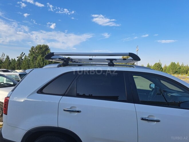Kia Sorento 2010, 290,000 km - 2.0 l - Naxçıvan