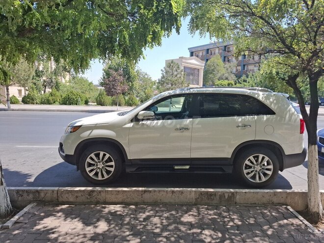 Kia Sorento 2010, 290,000 km - 2.0 l - Naxçıvan