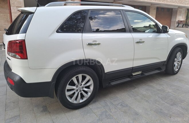 Kia Sorento 2010, 290,000 km - 2.0 l - Naxçıvan