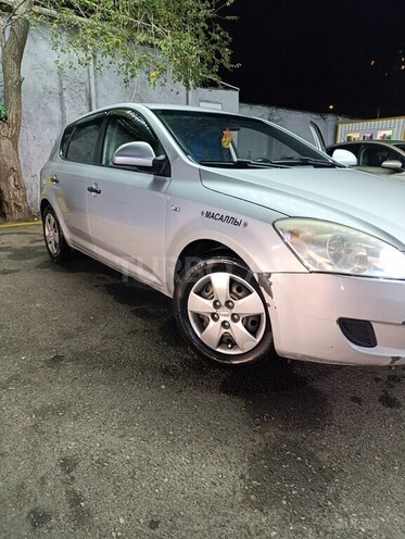 Kia Ceed 2007, 558,150 km - 1.6 l - Bakı