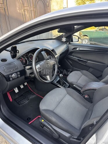 Opel Astra 2006, 18,000 km - 1.8 l - Bakı