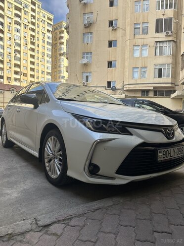 Toyota Corolla 2021, 58,000 km - 1.6 l - Bakı