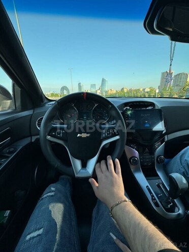 Chevrolet Cruze 2011, 325,000 km - 1.4 л - Bakı