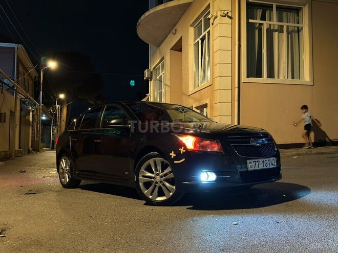 Chevrolet Cruze 2011, 325,000 km - 1.4 л - Bakı