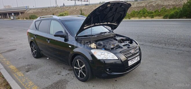 Kia  2007, 318,679 km - 1.6 l - Bakı