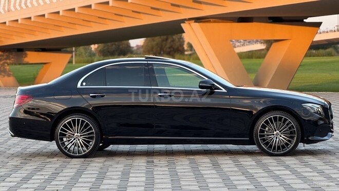 Mercedes E 220 d 2020, 94,000 km - 2.0 l - Bakı