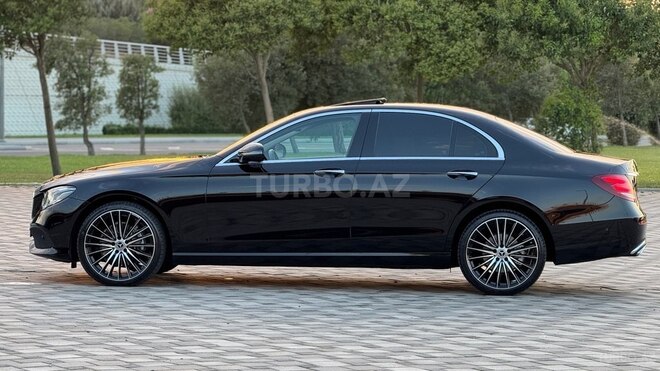 Mercedes E 220 d 2020, 94,000 km - 2.0 l - Bakı