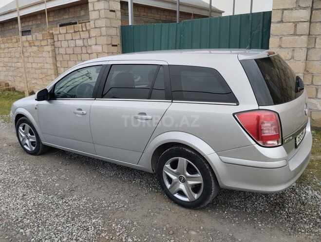 Opel Astra 2010, 297,000 km - 1.7 l - Bərdə