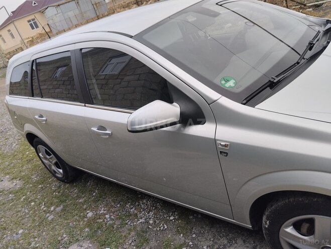 Opel Astra 2010, 297,000 km - 1.7 l - Bərdə