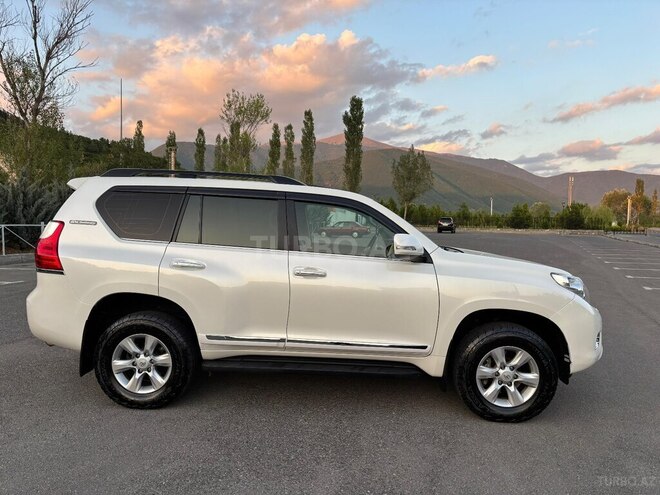Toyota Land Cruiser Prado 2012, 141,000 km - 2.7 л - Şəki