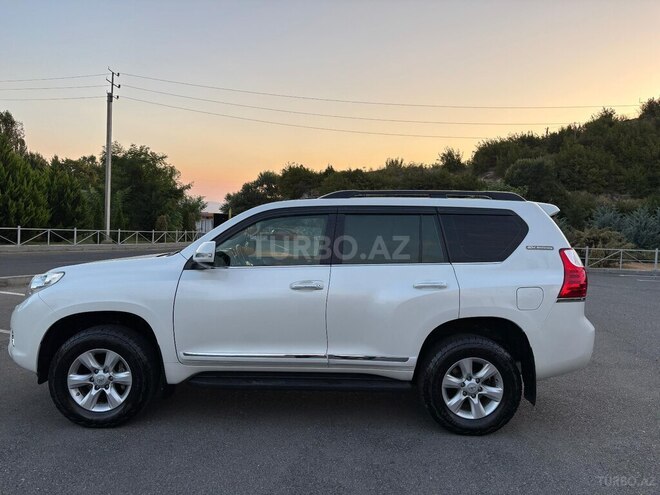 Toyota Land Cruiser Prado 2012, 141,000 km - 2.7 л - Şəki