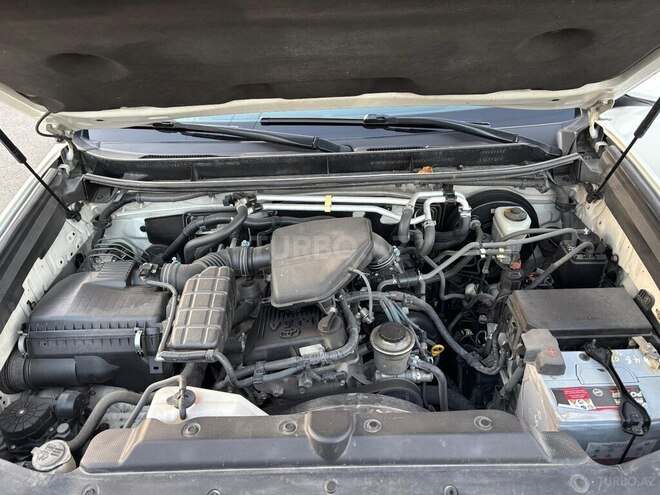 Toyota Land Cruiser Prado 2012, 141,000 km - 2.7 л - Şəki