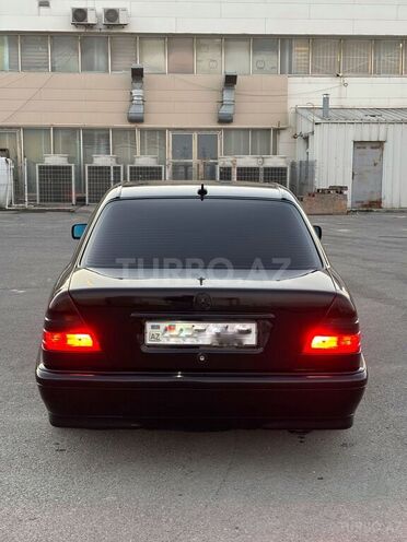 Mercedes C 180 1995, 322,143 km - 1.8 l - Bakı