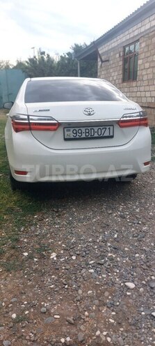Toyota Corolla 2017, 820,000 km - 1.5 l - Ağcabədi