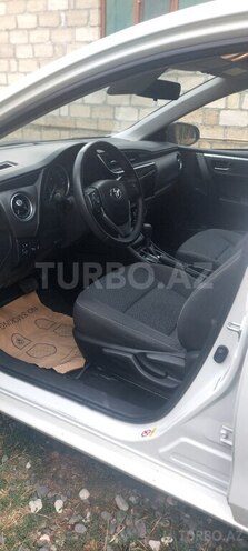 Toyota Corolla 2017, 820,000 km - 1.5 l - Ağcabədi