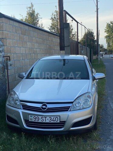Opel Astra 2008, 297,000 km - 1.3 l - Balakən