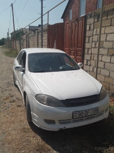 Chevrolet Lacetti 2008, 339,000 km - 1.6 l - Quba