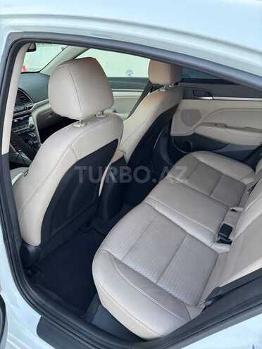 Hyundai Elantra 2018, 117,000 km - 2.0 л - Bakı