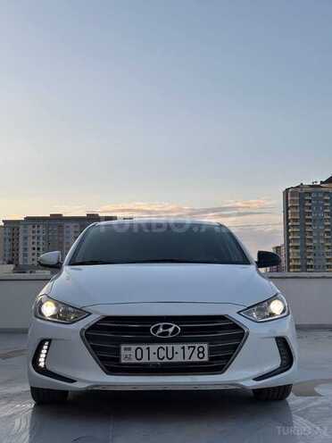 Hyundai Elantra 2018, 117,000 km - 2.0 л - Bakı