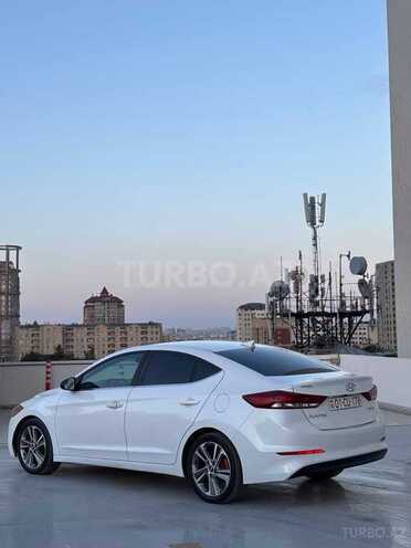 Hyundai Elantra 2018, 117,000 km - 2.0 л - Bakı