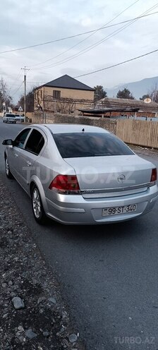 Opel Astra 2008, 297,000 km - 1.3 l - Balakən