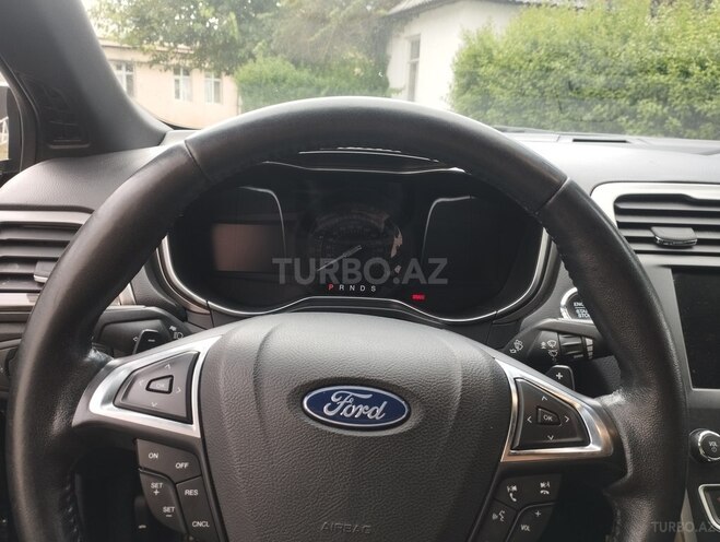 Ford Fusion (North America) 2018, 180,000 km - 2.0 l - Zaqatala