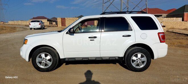 Ford Escape 2010, 135,000 km - 2.5 l - Bakı