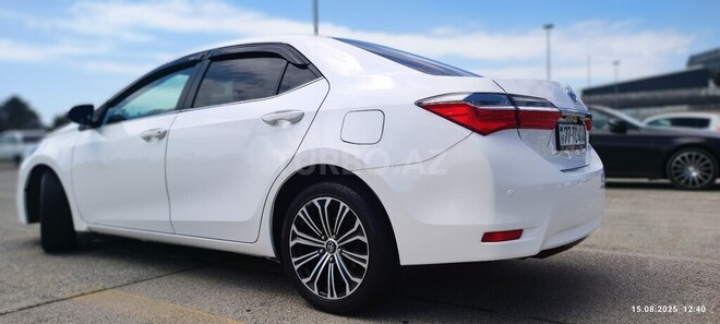 Toyota Corolla-3