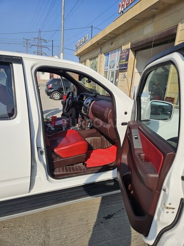 Nissan Navara 2011, 225,130 km - 2.5 l - Bakı