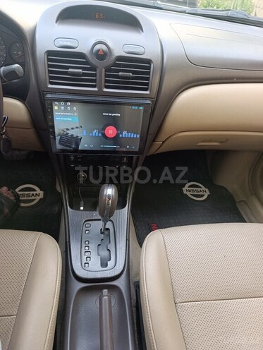 Nissan Sunny 2010, 228,394 km - 1.6 l - Bakı