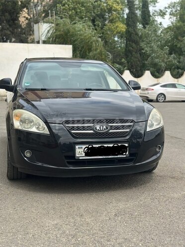 Kia Ceed 2007, 240,000 km - 1.6 l - Gəncə