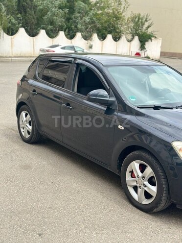 Kia Ceed 2007, 240,000 km - 1.6 l - Gəncə