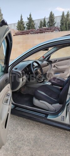 Volkswagen Passat 2004, 211,321 km - 1.8 l - Bakı
