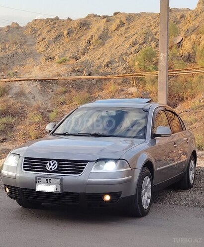 Volkswagen Passat 2004, 211,321 km - 1.8 l - Bakı