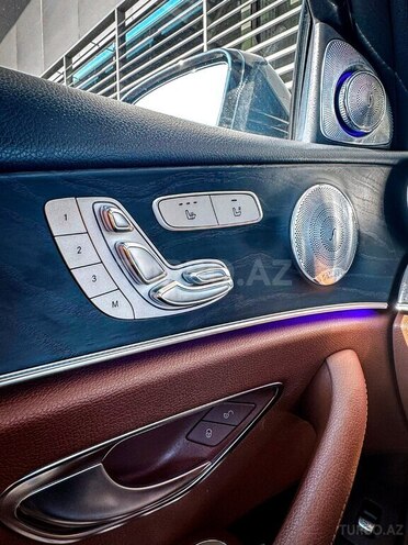 Mercedes E 300 2017, 102,500 km - 2.0 l - Bakı
