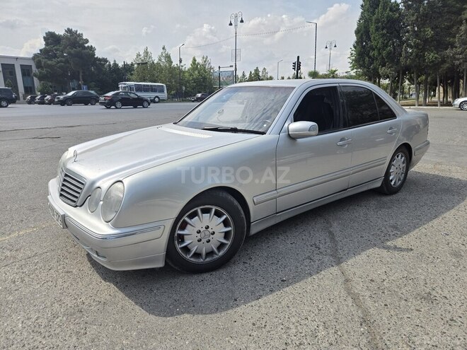 Mercedes E 270 2001, 593,976 km - 2.7 l - Sumqayıt