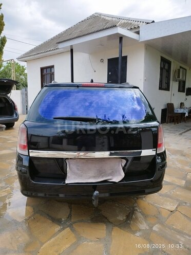 Opel Astra 2007, 256,000 km - 1.3 l - Salyan