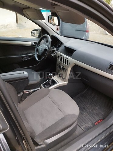 Opel Astra 2007, 256,000 km - 1.3 l - Salyan