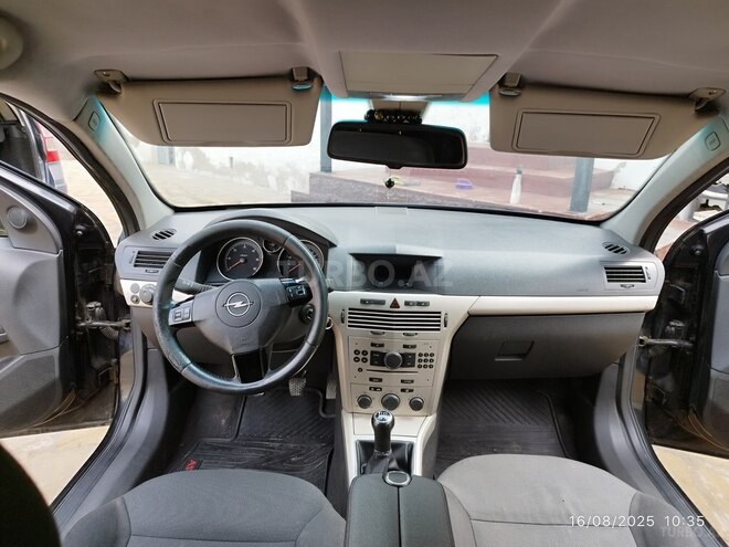 Opel Astra 2007, 256,000 km - 1.3 l - Salyan