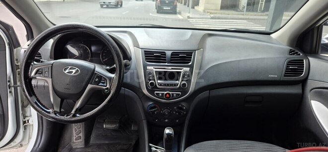 Hyundai Accent 2014, 314,000 km - 1.6 л - Bakı