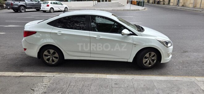 Hyundai Accent 2014, 314,000 km - 1.6 л - Bakı